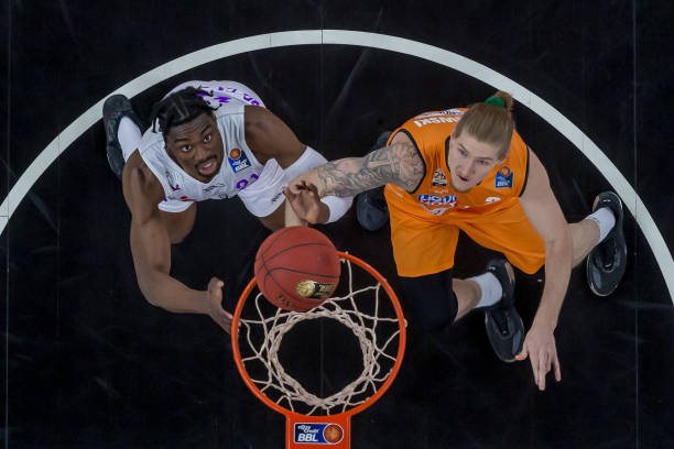 提供了更多 提供了更多